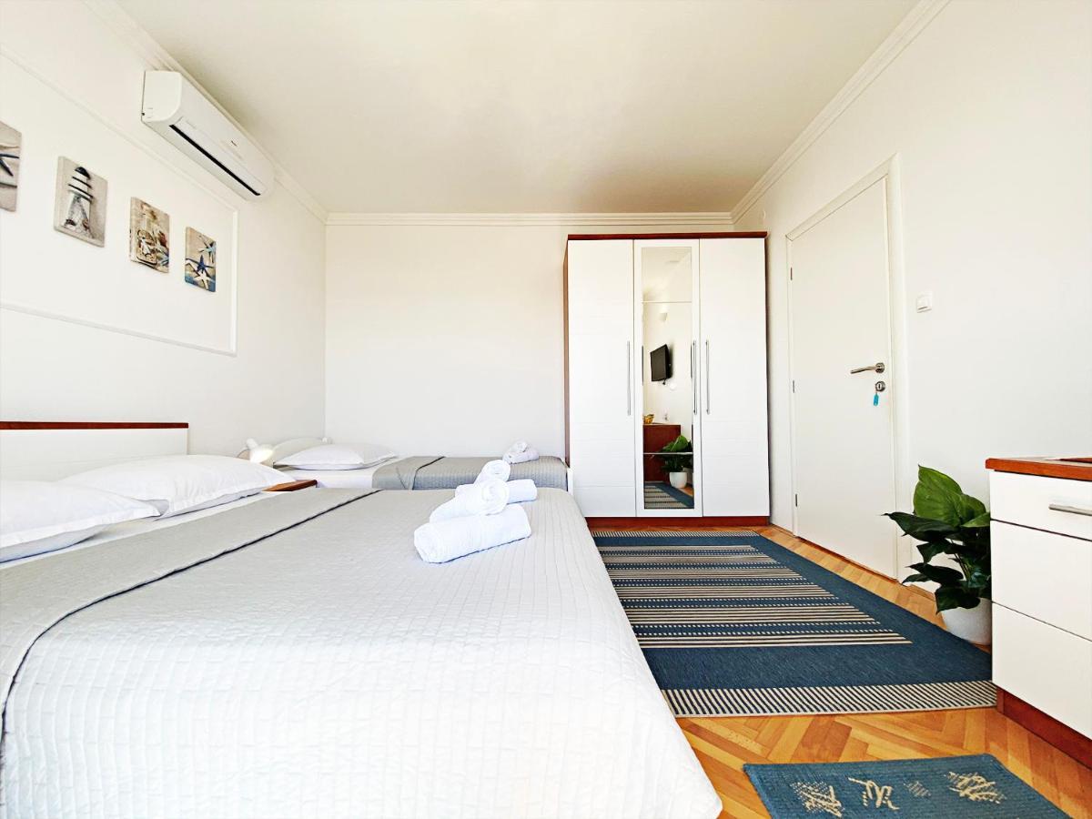 Apartments And Rooms Katarina Živogošće Eksteriør billede